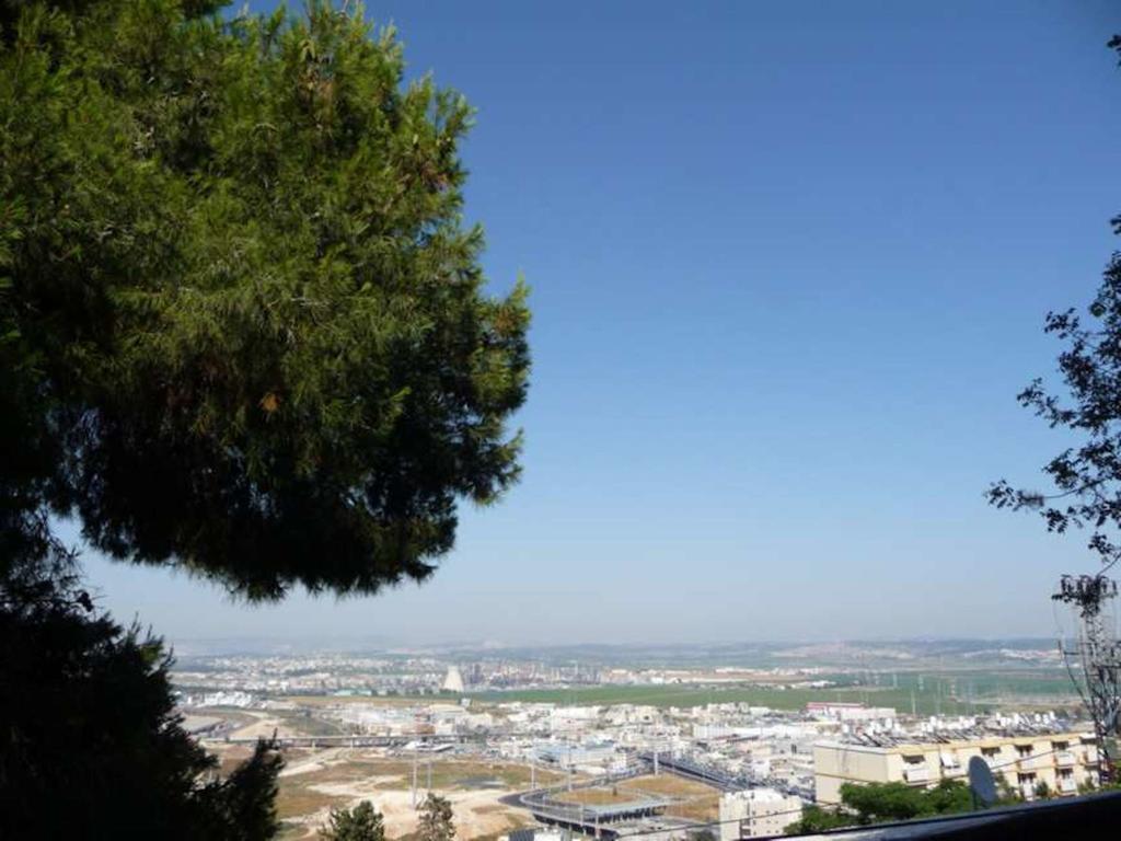 The Artist'S House Overlooking The Bay Of Haifa Exteriör bild